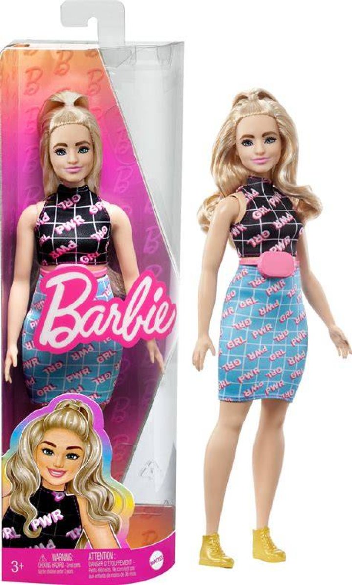 What size is curvy Barbie?