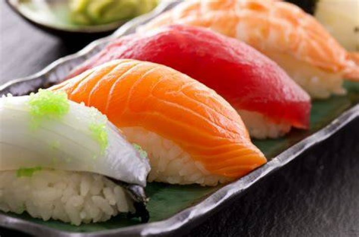 Why is it OK to eat raw fish?
